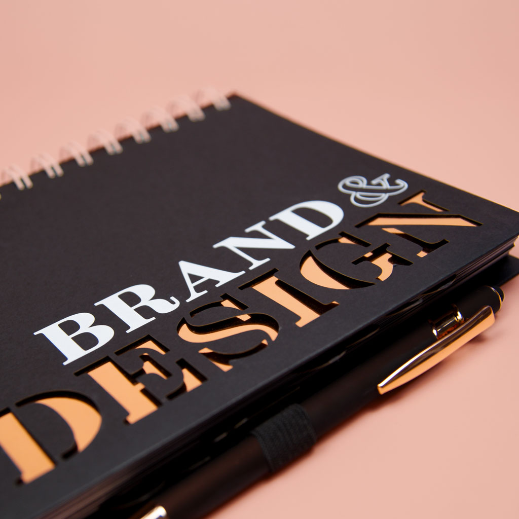 Brand&Design Workbook, Cover mit Veredelung